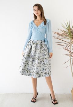 Showy Peony Jacquard Pleated Midi Skirt in Light Blue