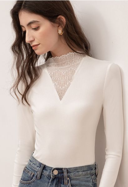 Lacy Spliced V-Neck Fitted Top in White