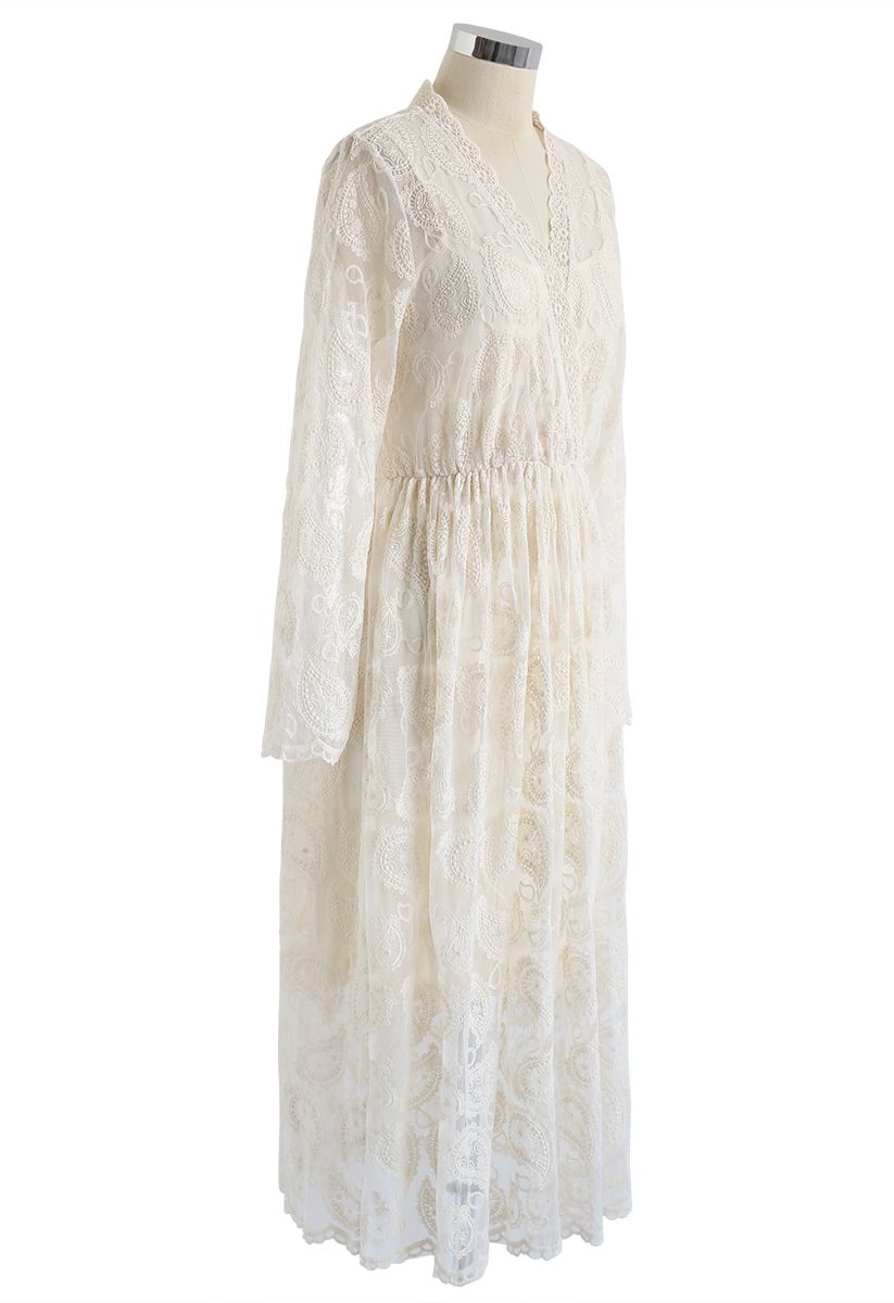Drop-Shaped Embroidery Lacy Wrap Dress in Cream - Retro, Indie and ...