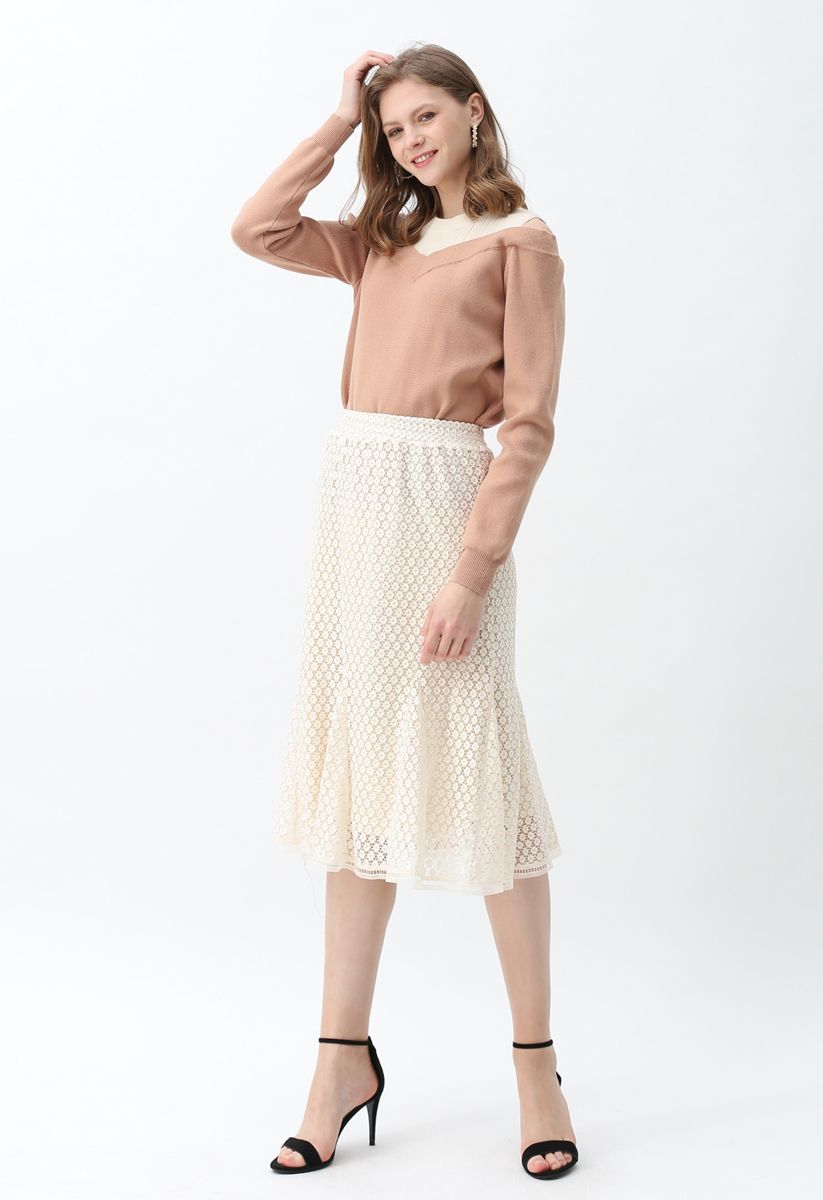 Floret Crochet Frill Hem Midi Skirt in Cream