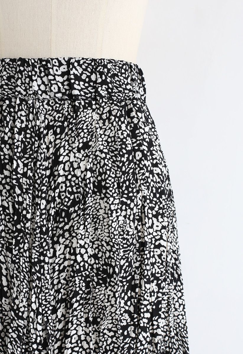 Leopard Print Pleated Midi Skirt in Black - Retro, Indie and Unique Fashion