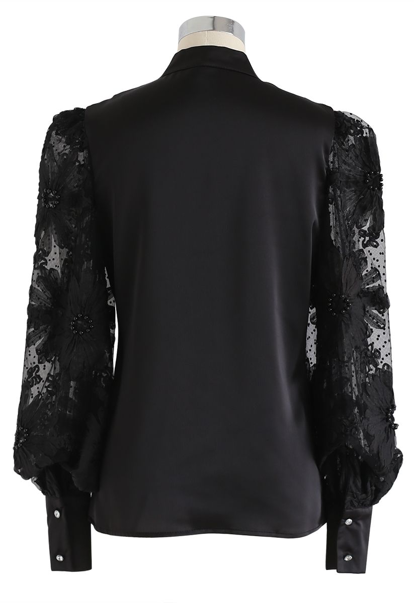 Mesh Inserted Floral Bubble Sleeves Buttoned Top in Black