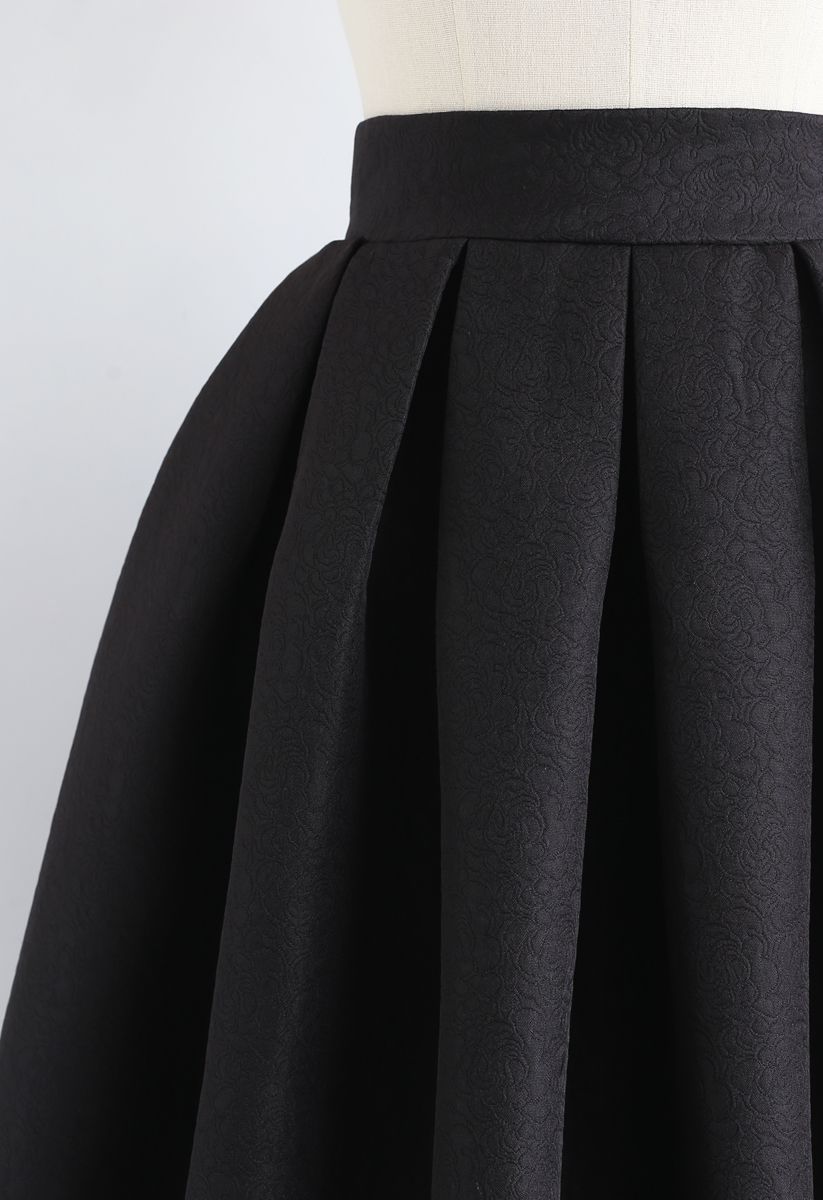 Jacquard Pleated A-Line Midi Skirt in Black - Retro, Indie and Unique ...