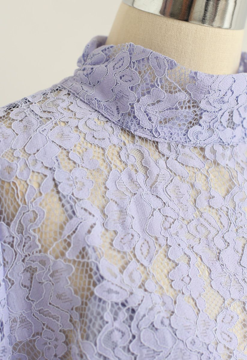 Floral Lace Open Back Crop Top in Lavender