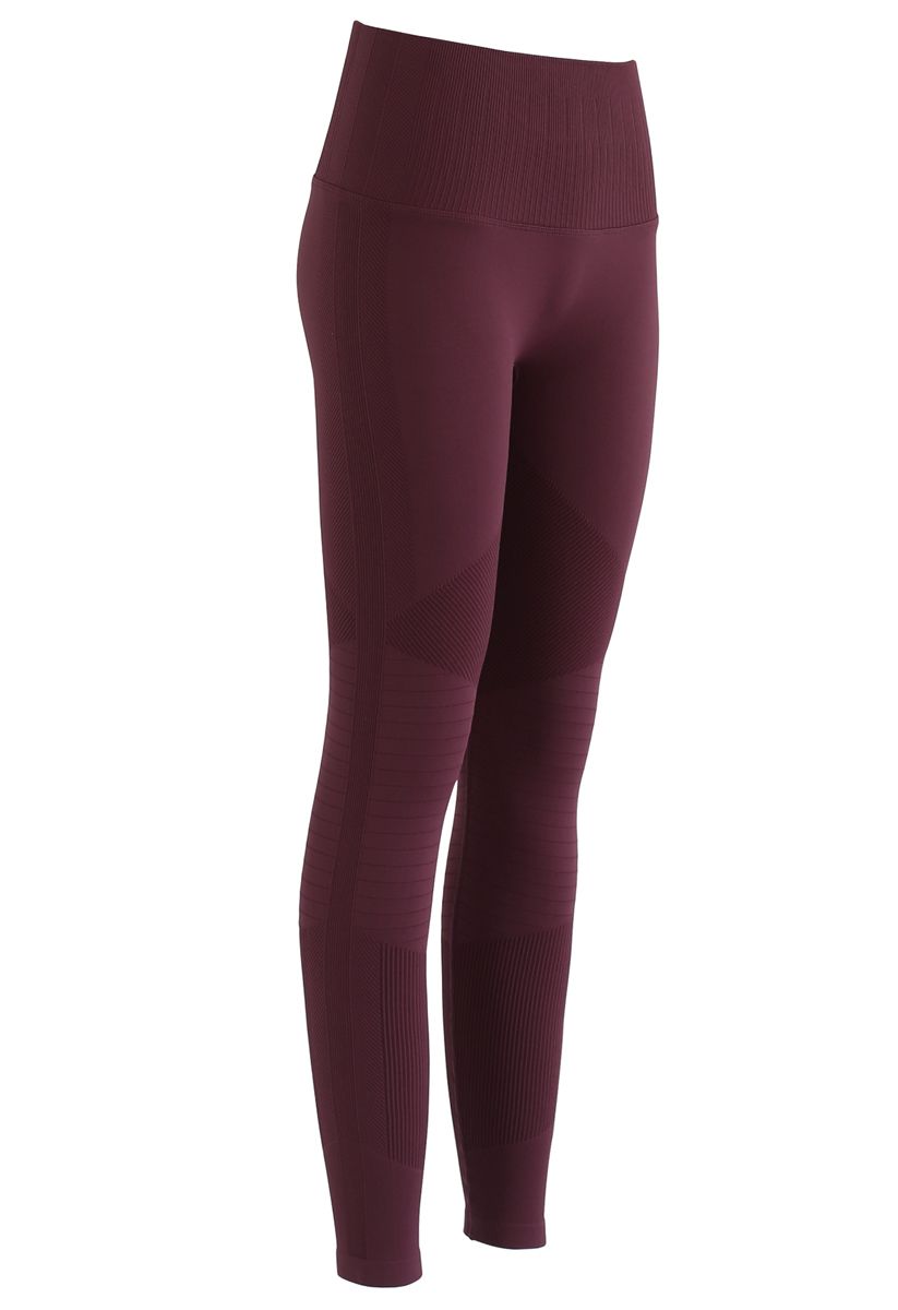 High-Rise Fitness Leggings in Burgundy - Retro, Indie and Unique Fashion