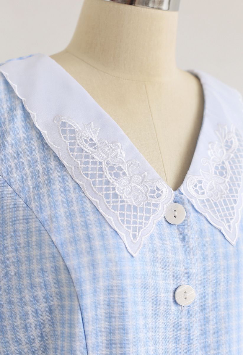 Gingham V-Neck Embroidered Cropped Top in Blue