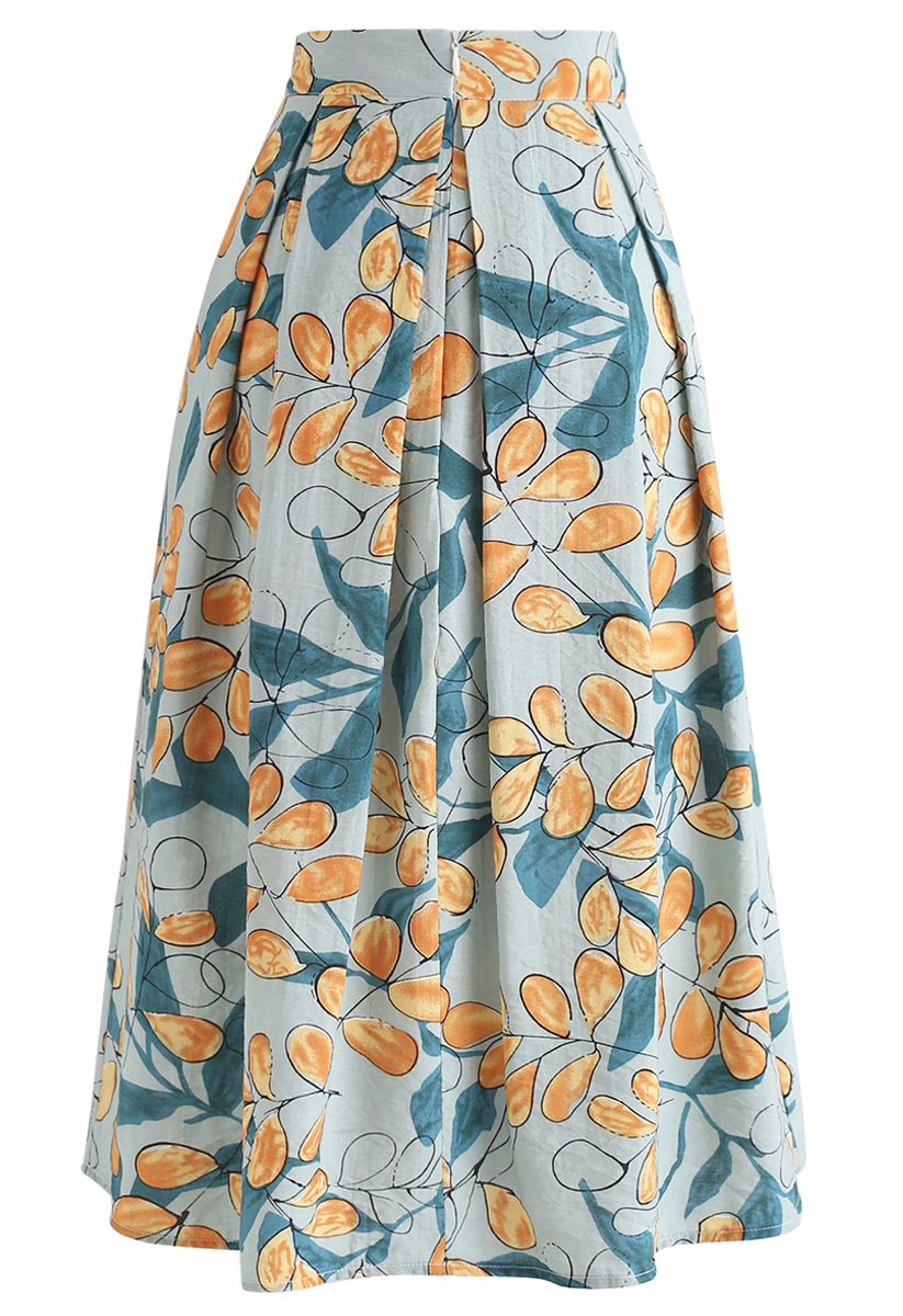 Rosehip Pattern Pleated Midi Skirt in Pea Green