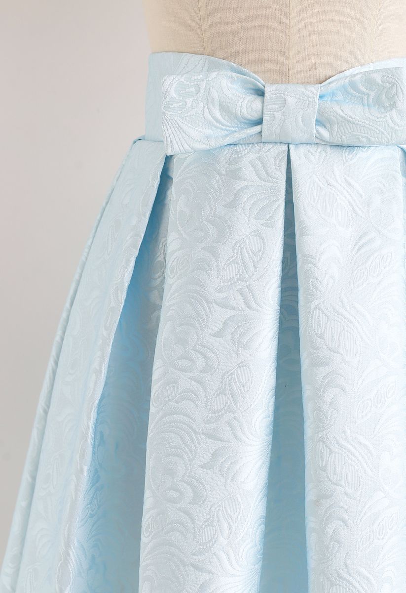 Bowknot Pleated Jacquard Midi Skirt in Baby Blue