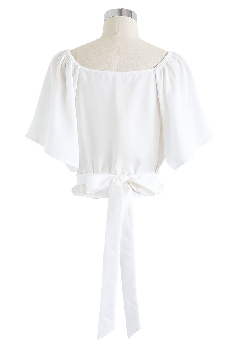 Horn Button Sweetheart Neck Bowknot Crop Top in White
