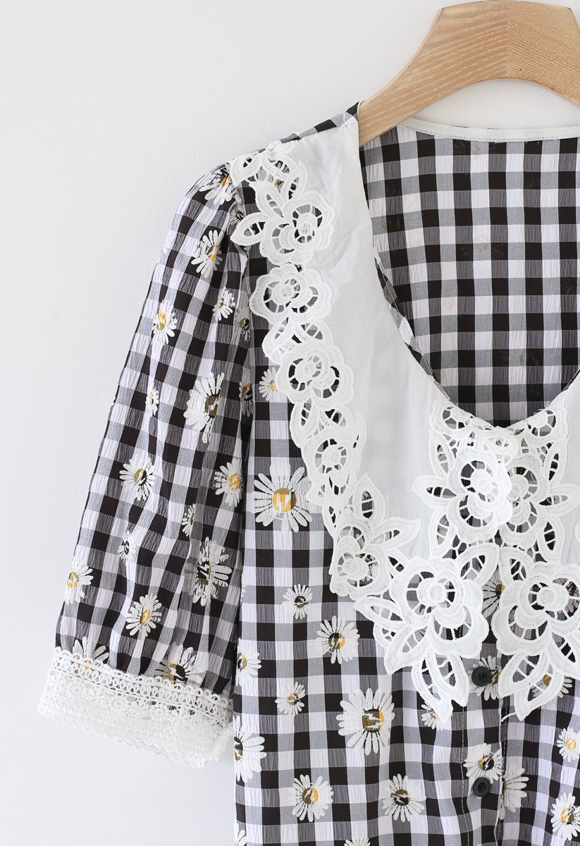 Daisy Print Gingham Button Down Top