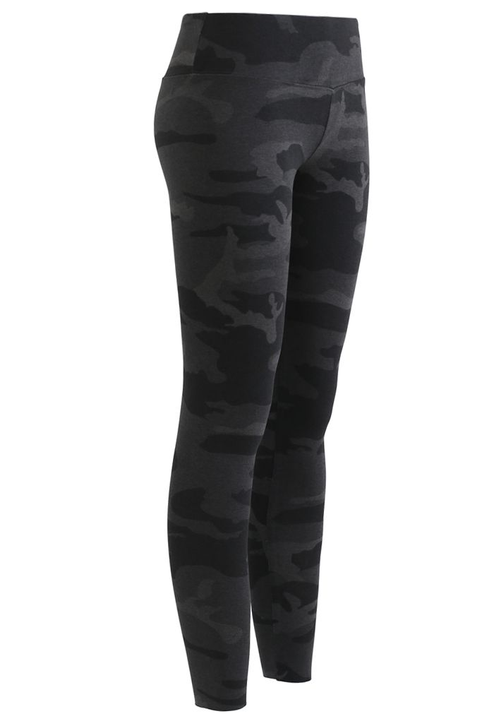 Camouflage High-Rise Fitted Ankle-Length Leggings in Smoke