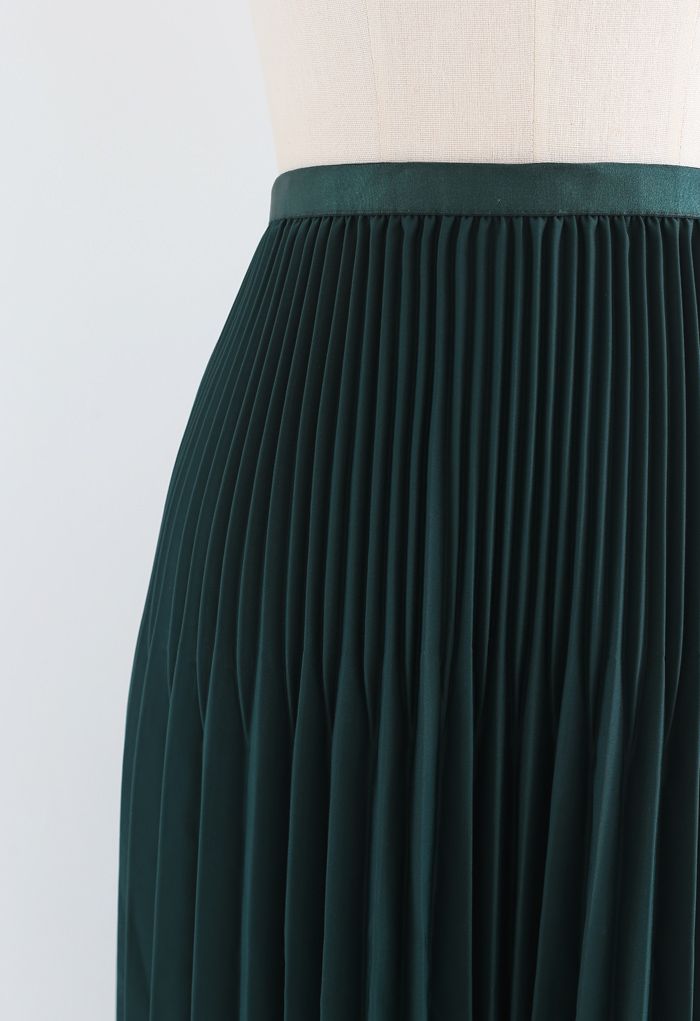 Solid Color Pleated A-Line Midi Skirt in Emerald - Retro, Indie and ...