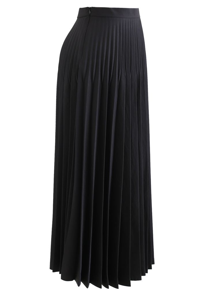 High-Waisted Full Pleated Maxi Skirt in Black - Retro, Indie and Unique ...