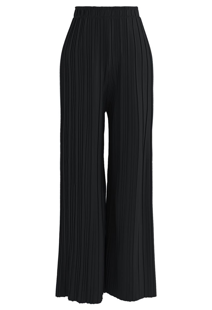 Full Pleated Two-Piece Shorts and Pants in Black - Retro, Indie and ...