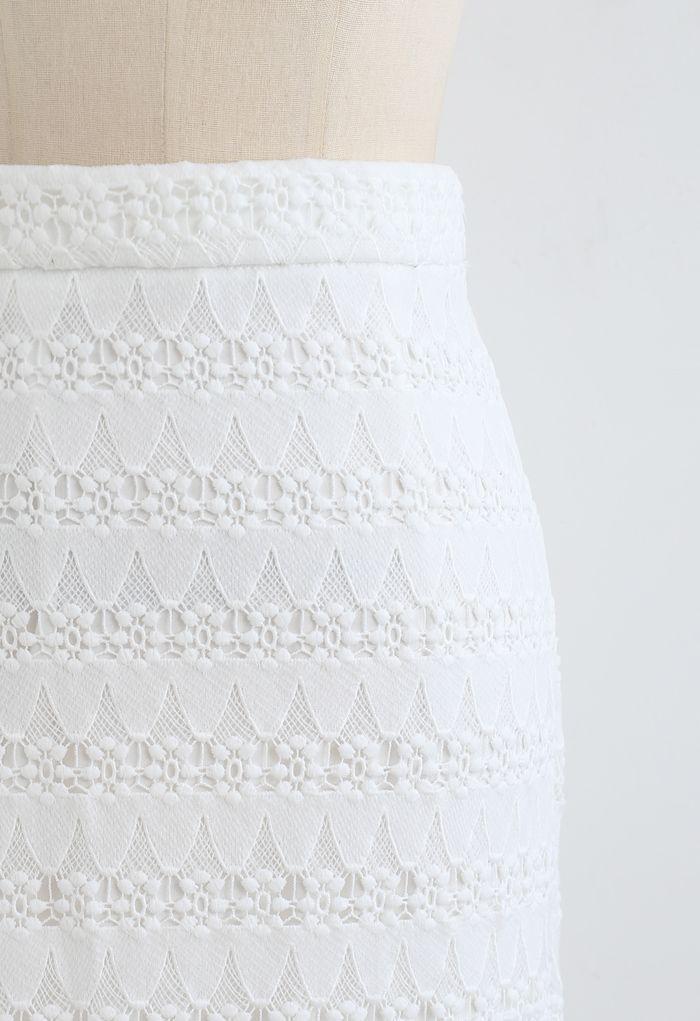 Scrolled Hem Full Crochet Pencil Skirt in White - Retro, Indie and ...