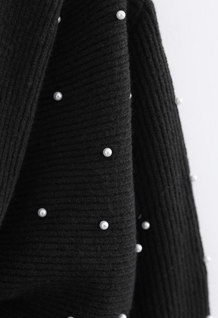 Twist Front Pearl Rib Knit Sweater in Black