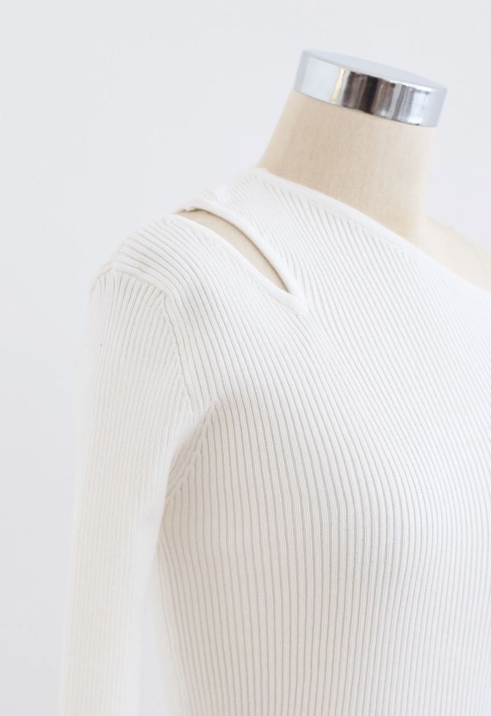 Asymmetric Cut Out Cold-Shoulder Fitted Knit Top in White - Retro ...