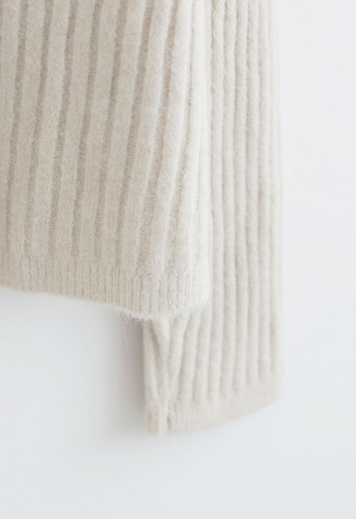 Cozy V-Neck Ribbed Knit Cardigan in Cream