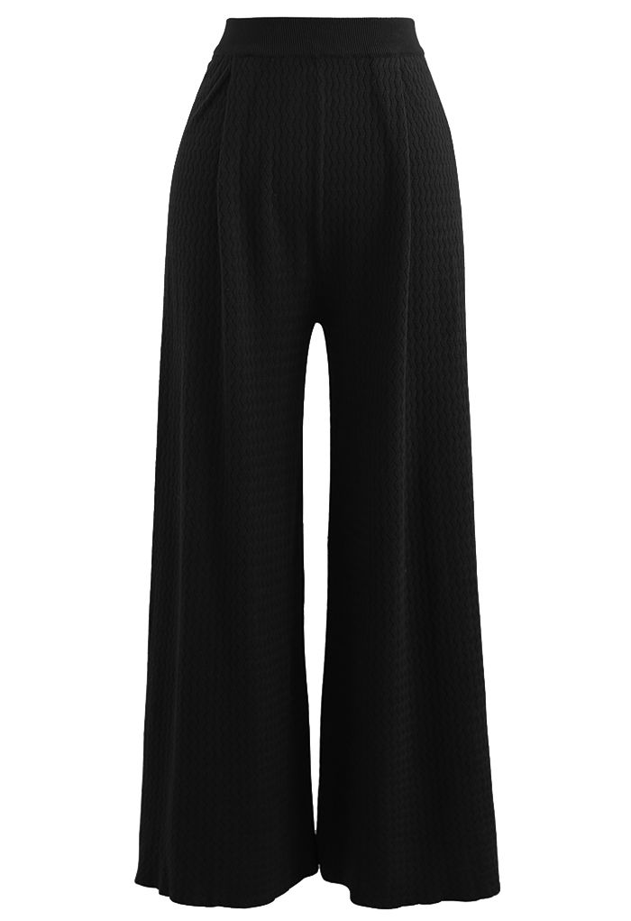 Wavy Textured Knit Pants in Black