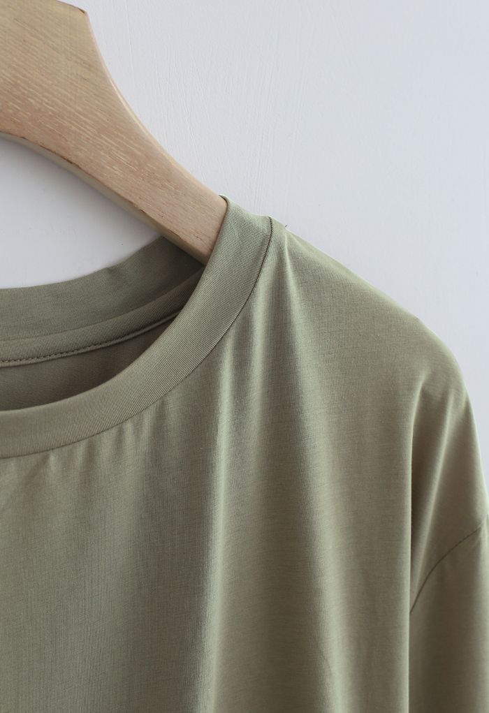 One Pocket Loose Pullover Sweatshirt in Olive - Retro, Indie and Unique ...
