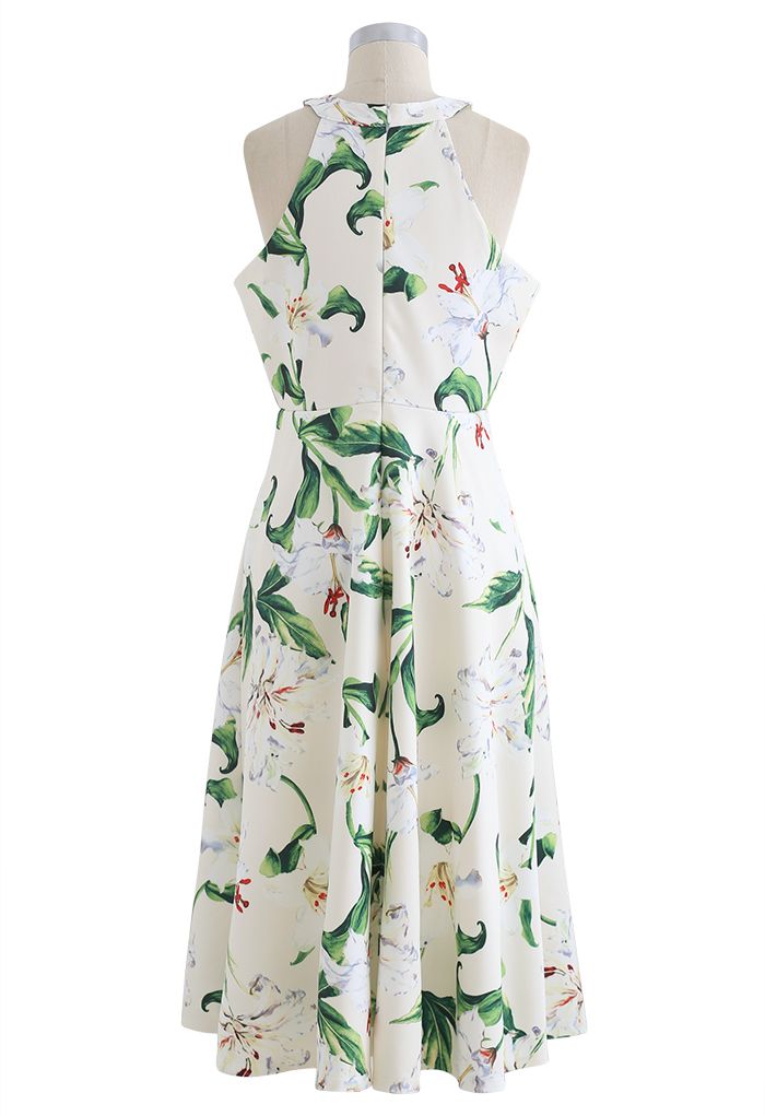 Gorgeous Floral Print Halter Neck Midi Dress in Green - Retro, Indie ...