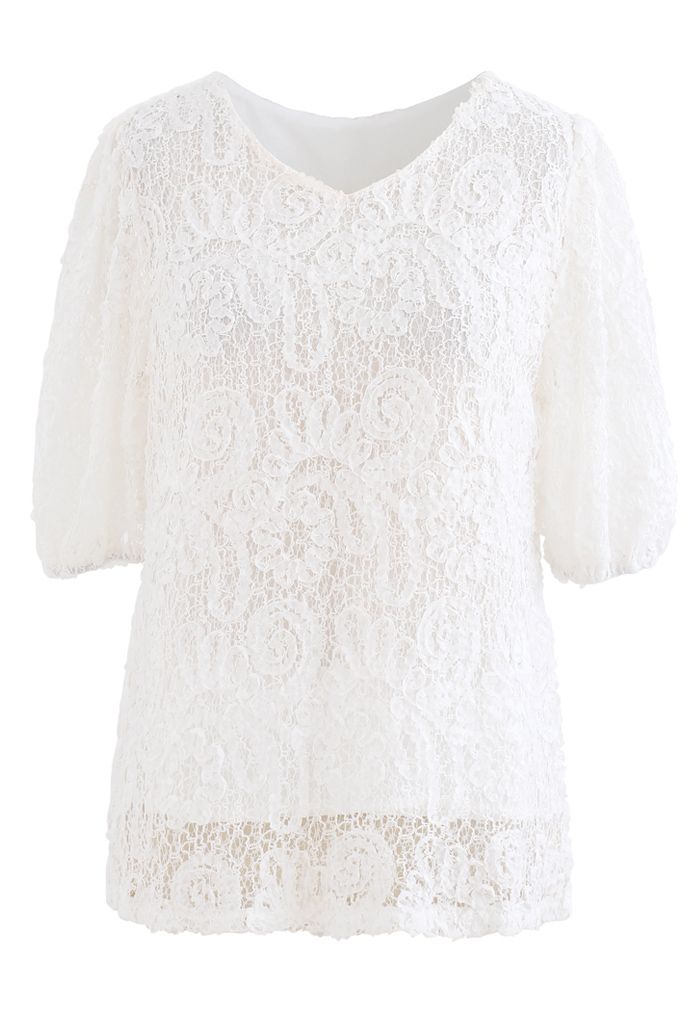 Short-Sleeve 3D Floral Lace Top in White