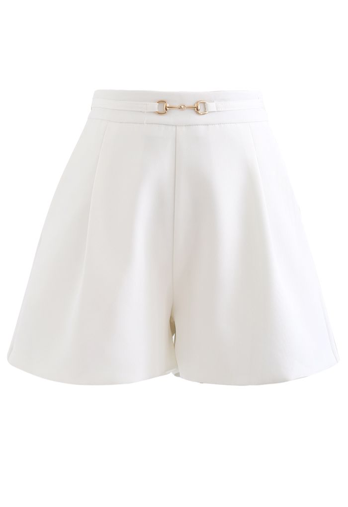 Horsebit Side Pockets Shorts in White - Retro, Indie and Unique Fashion