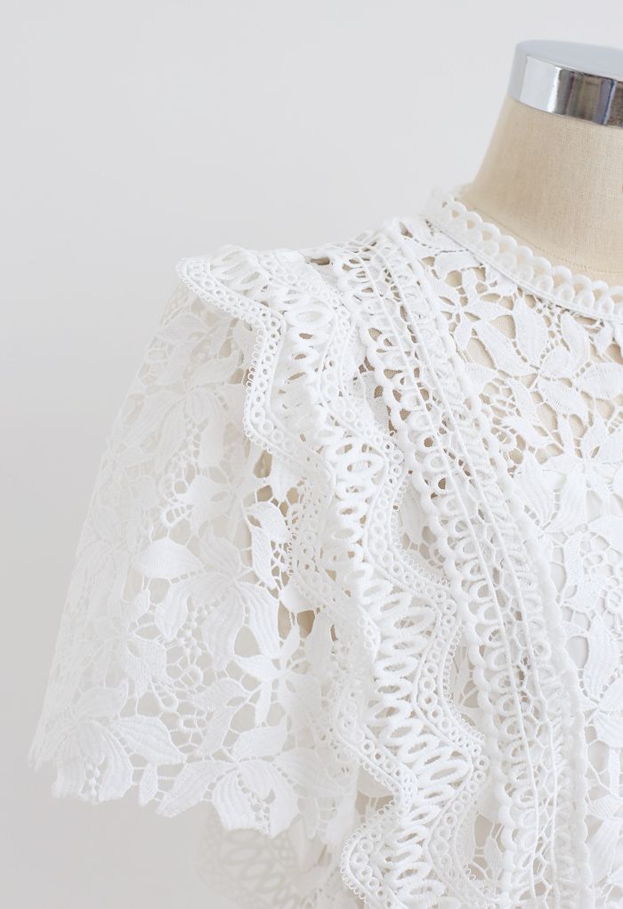Lush Leaves Crochet Top in White