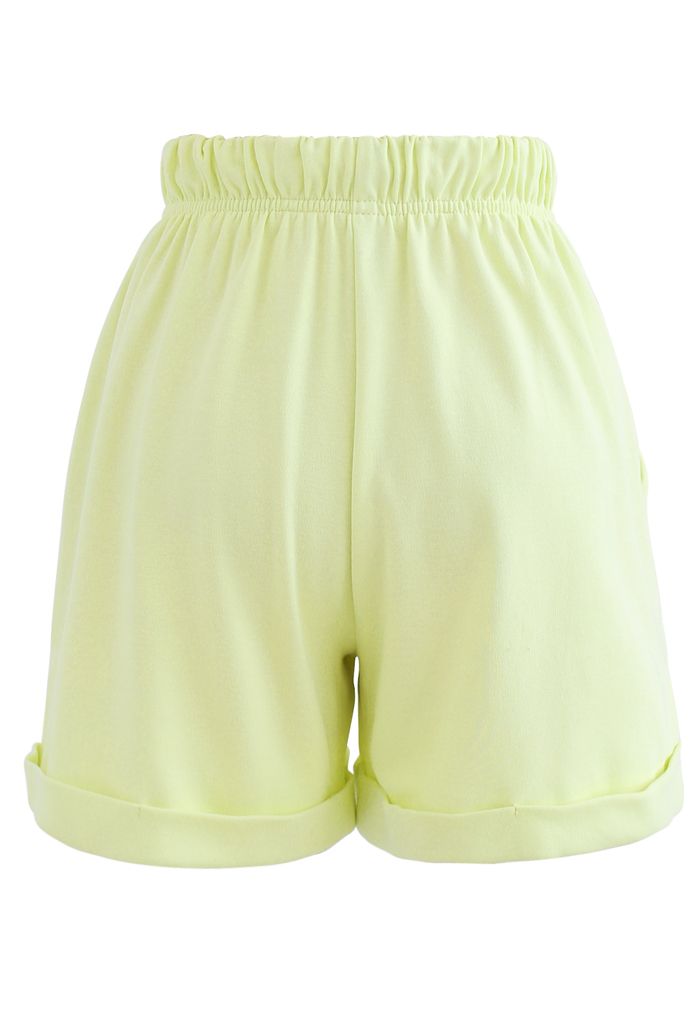 Folded Hem Drawstring Pockets Shorts in Lime