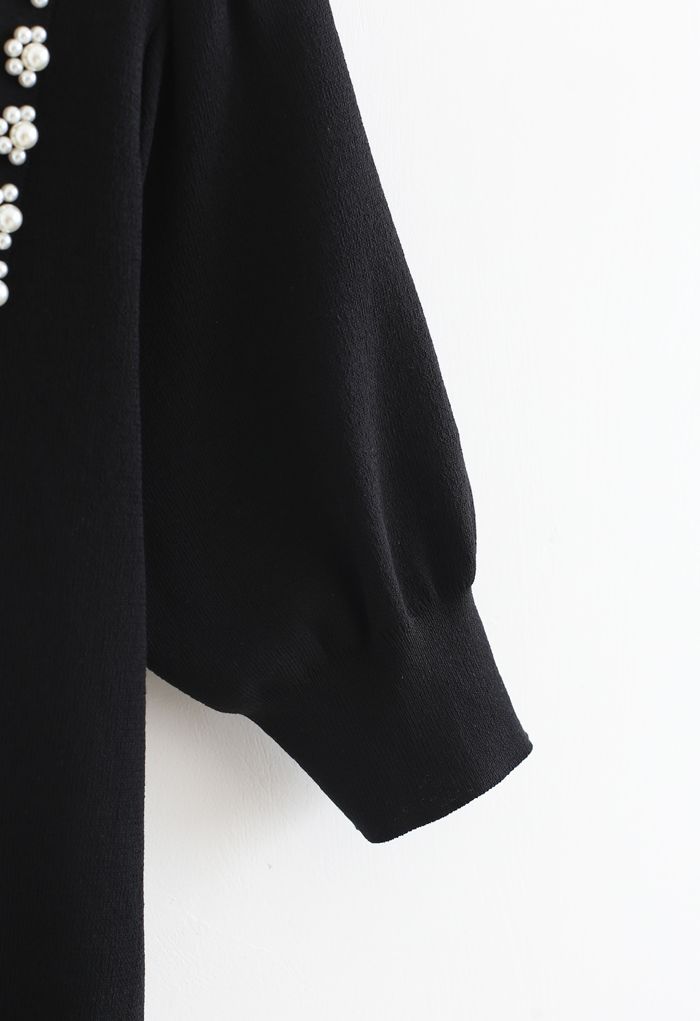 Pearly Collar Puff Sleeves Knit Top in Black