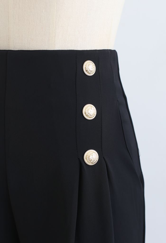 Golden Button Decorated Pleated Pants in Black