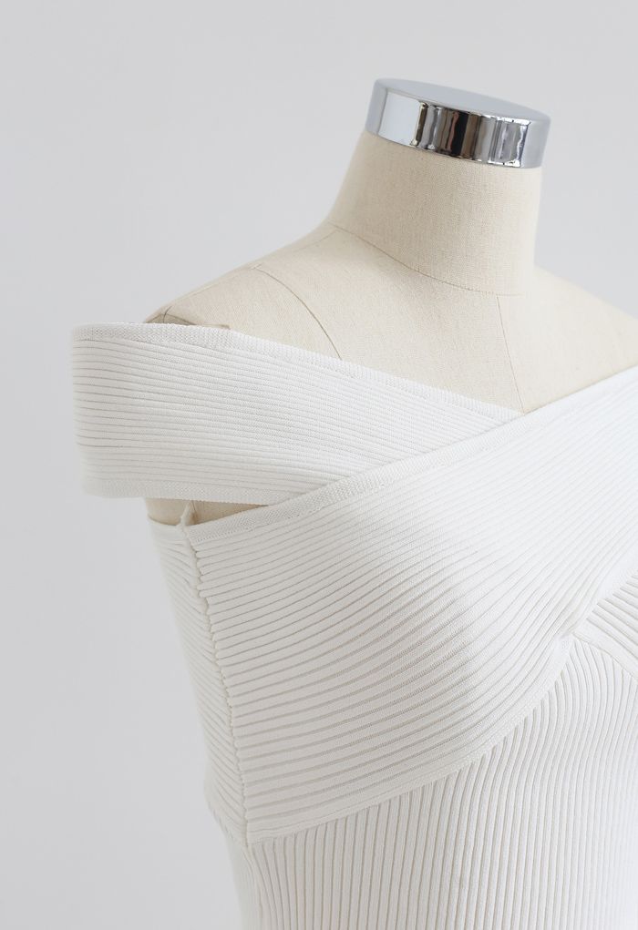 Crisscross Ribbed Sleeveless Knit Top in White  