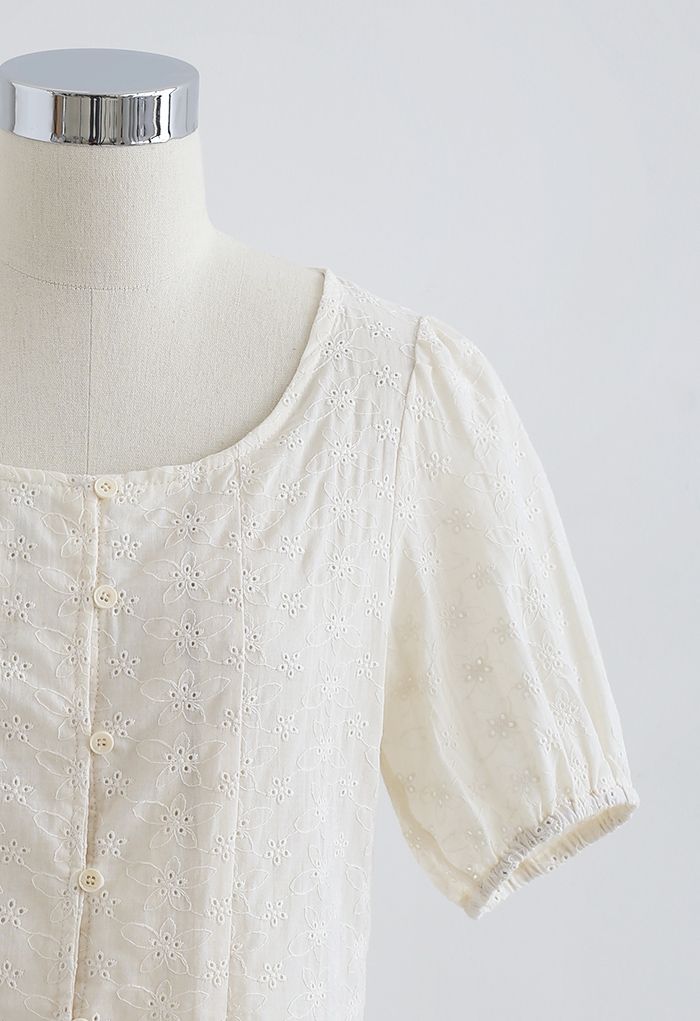 Button Down Embroidered Floral Cotton Top in Cream