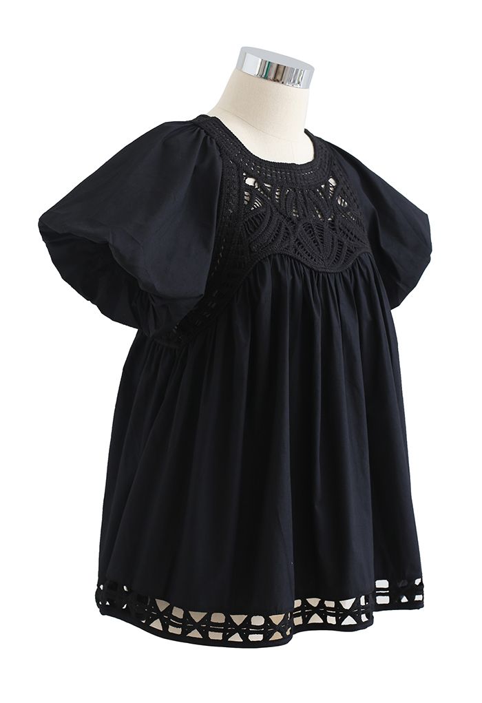 Crochet Inserted Bubble Sleeves Dolly Top in Black