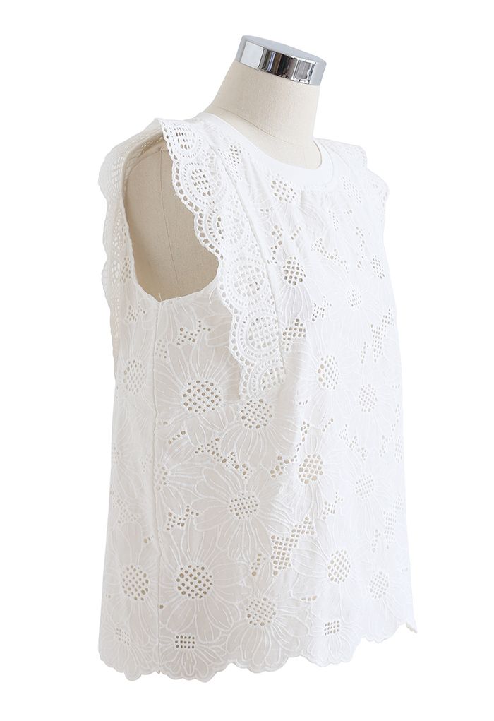 Scallop Petal Embroidered Eyelet Sleeveless Top in White