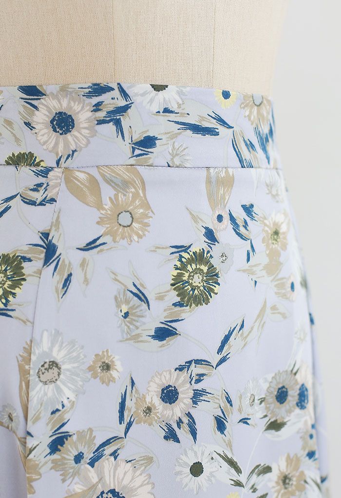 Daisy Print Satin Midi Skirt in Blue