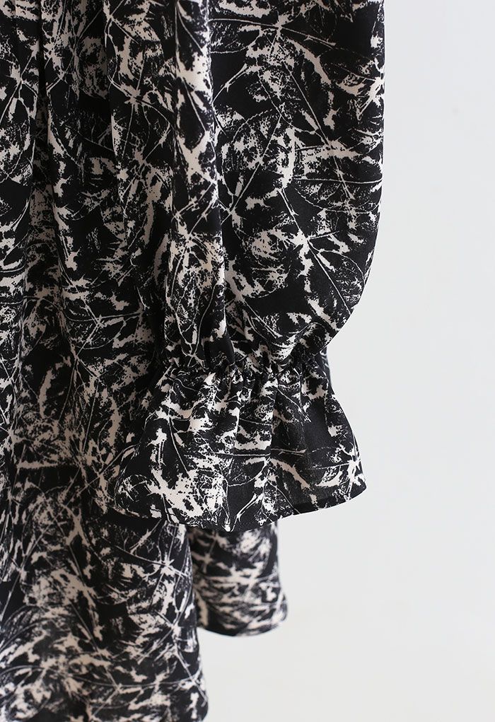 Mazy Leaf Print Tie V-Neck Frilling Dress
