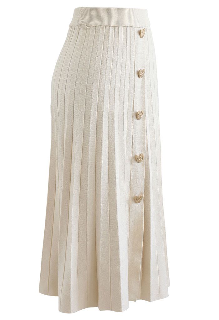 Golden Heart Decorated Pleated Knit Skirt in Cream