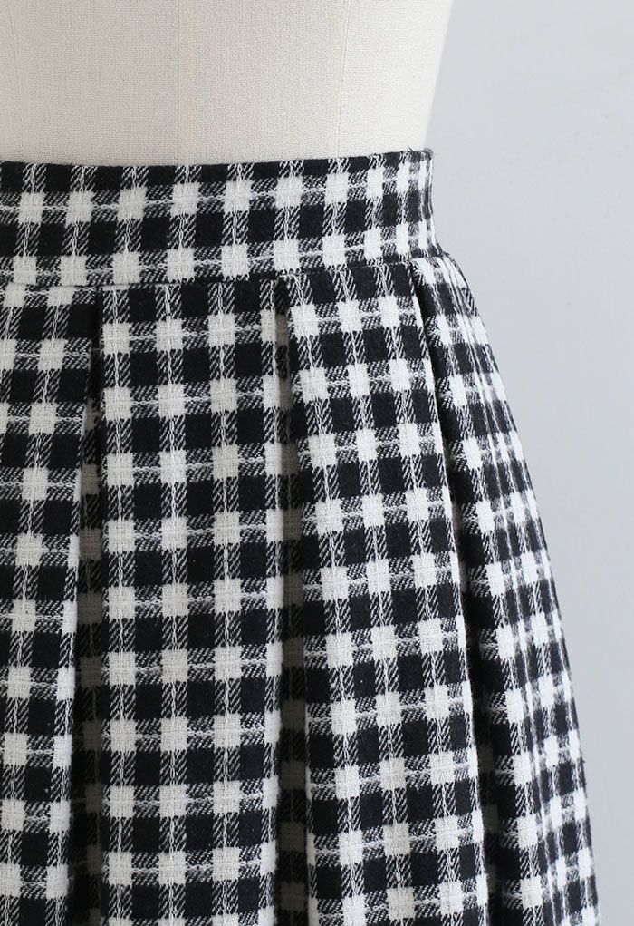 Plaid Print Wool-Blend Pleated Midi Skirt in Black