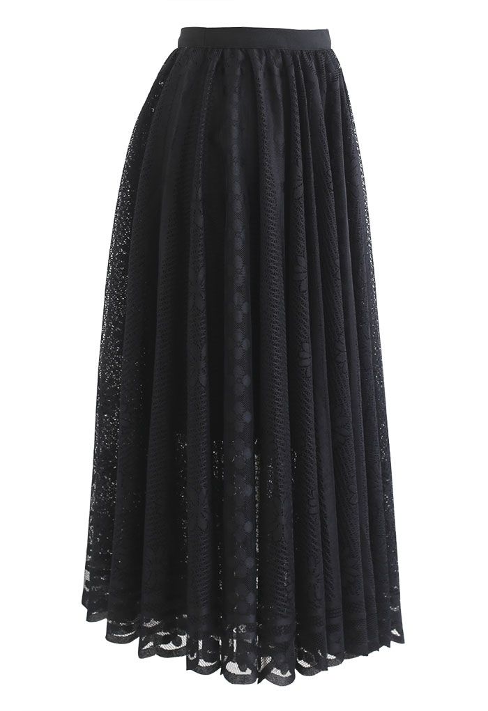 Floral Lace Scalloped Hem Maxi Skirt in Black - Retro, Indie and Unique ...