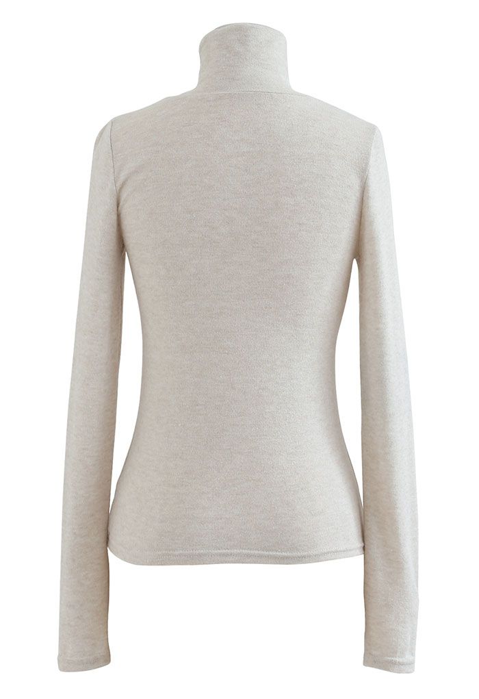 Turtleneck Thumb Hole Fitted Knit Top in Linen
