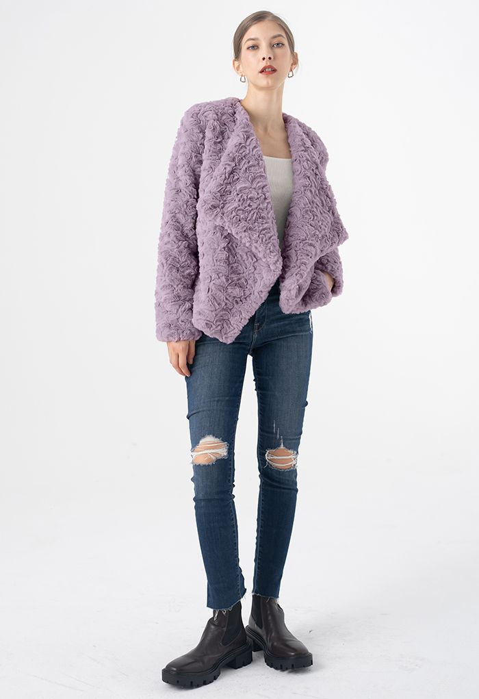 Wide Lapel Snug Faux Fur Coat in Purple