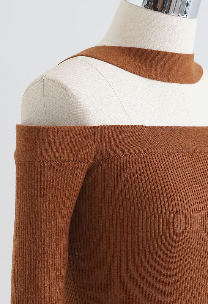 Halter Neck Off-Shoulder Crop Knit Top in Caramel