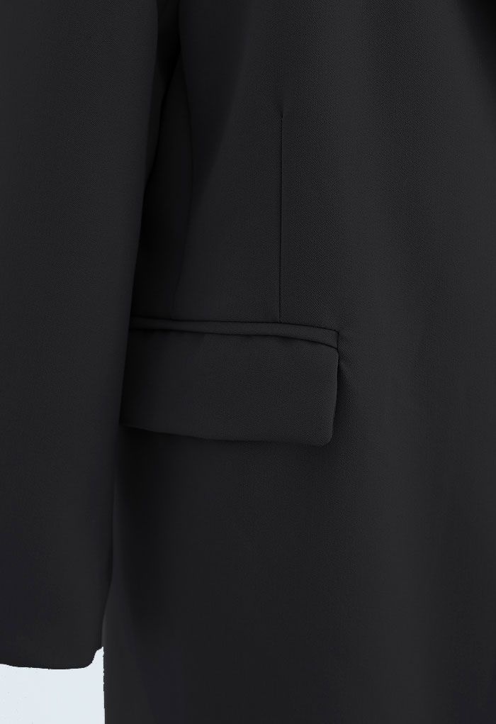 Single-Breasted Pocket Longline Coat in Black