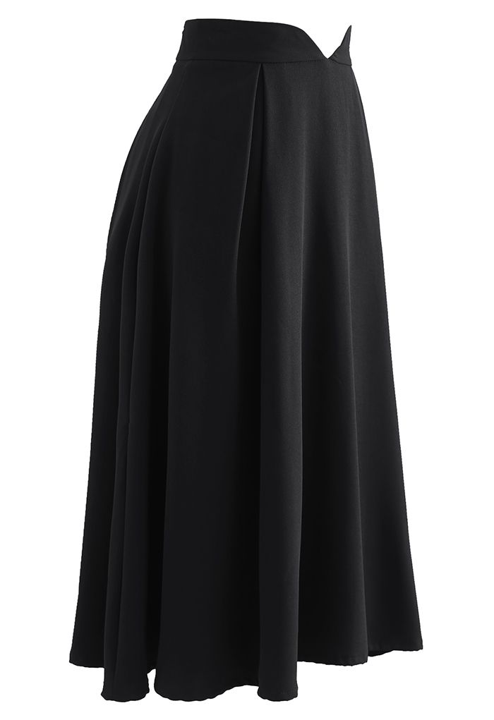 V-Shape Cutout Shimmery Pleated Skirt in Black - Retro, Indie and ...