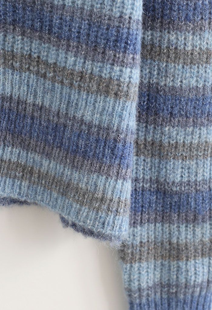 Striped Block Buttoned Crop Knit Cardigan in Blue