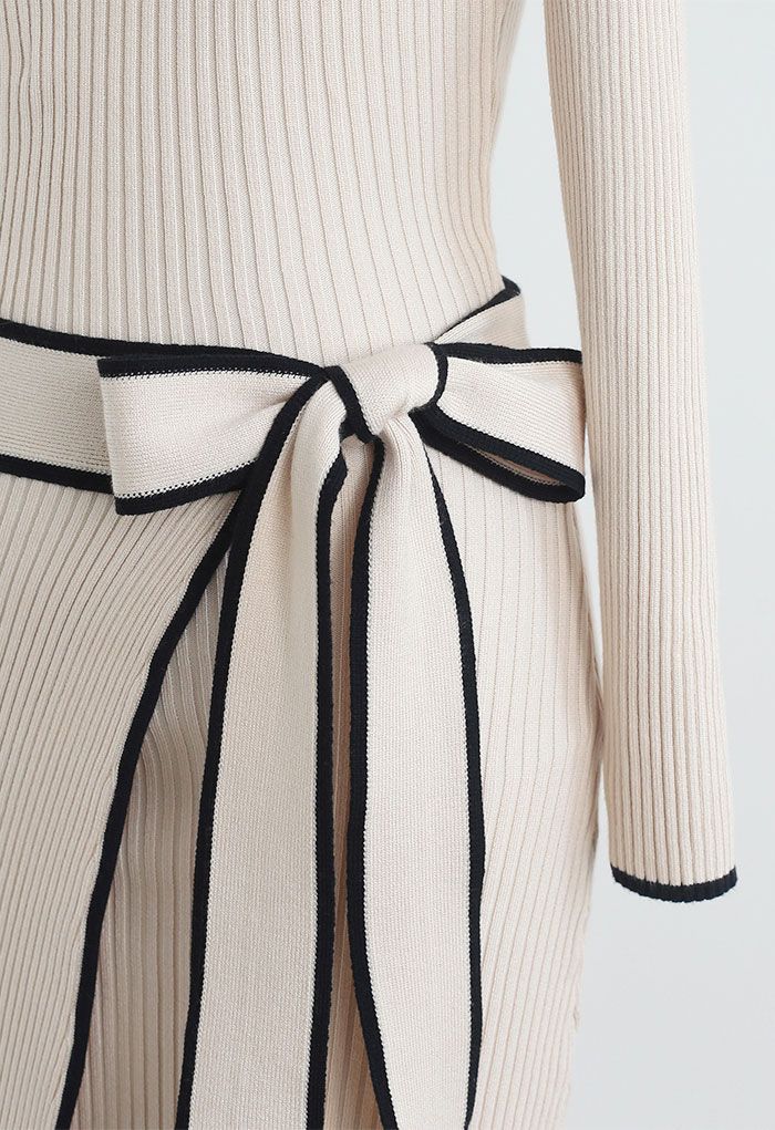 Contrast Edge Flap Front Tie Bow Knit Dress