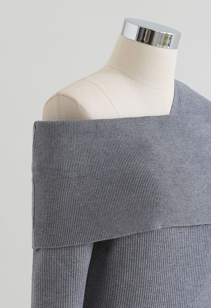 Flexible Oblique Shoulder Knit Sweater in Grey