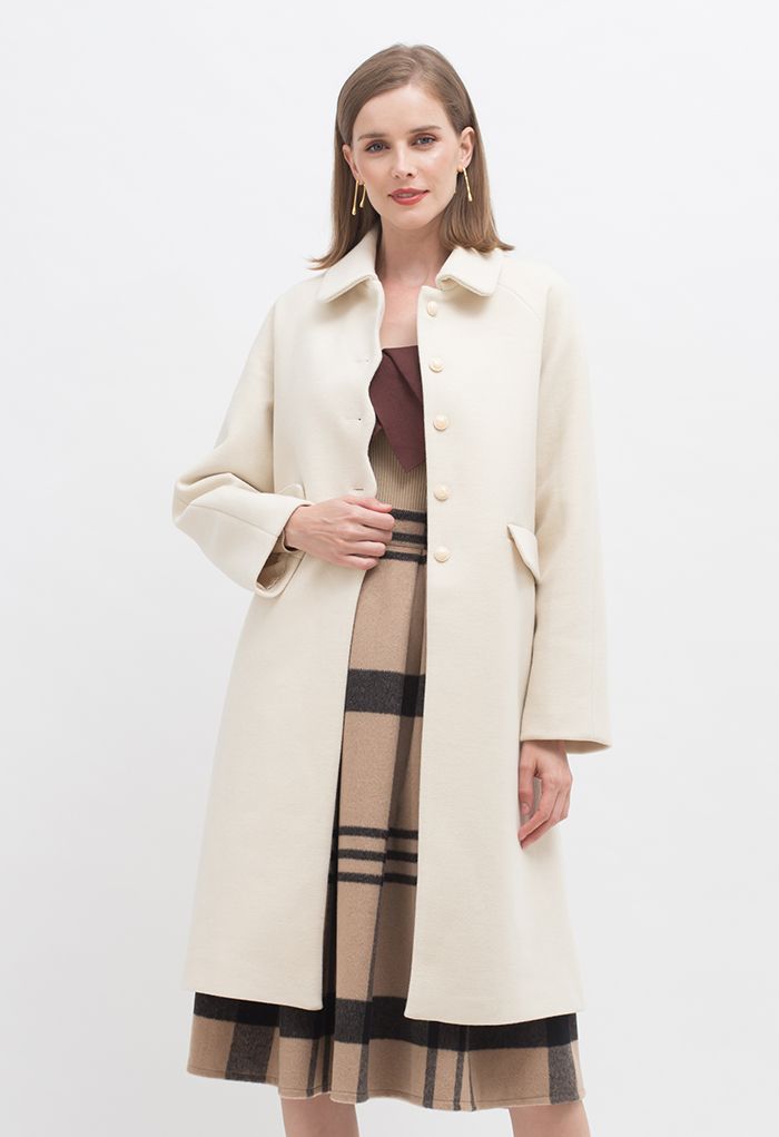 Scalloped Edge Buttoned Wool-Blend Longline Coat in Ivory - Retro ...
