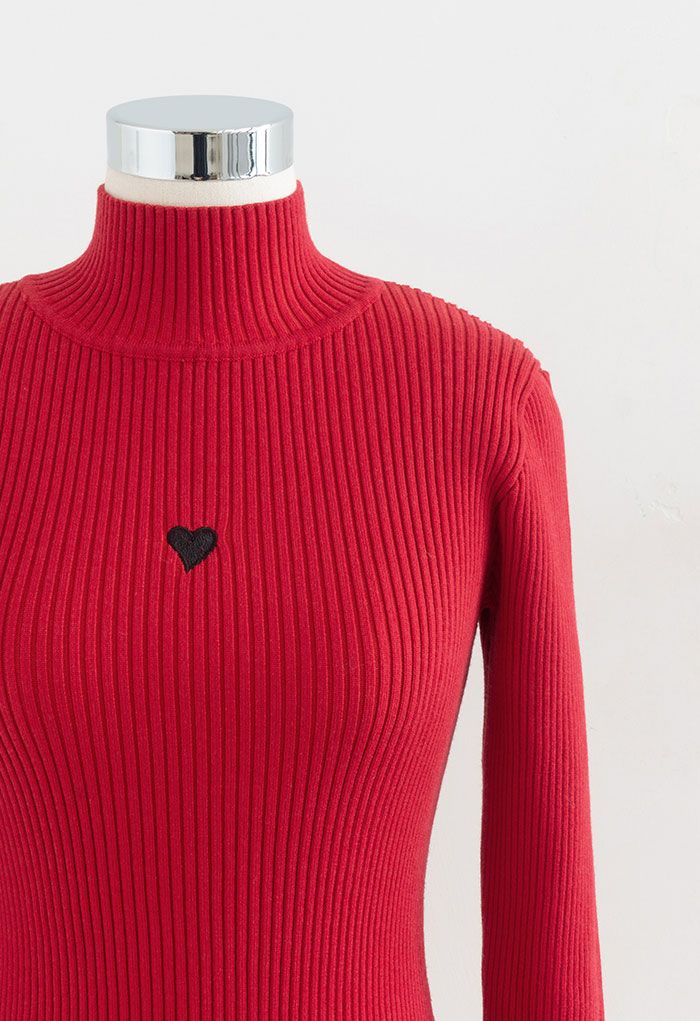 Little Heart High Neck Fitted Knit Top in Red